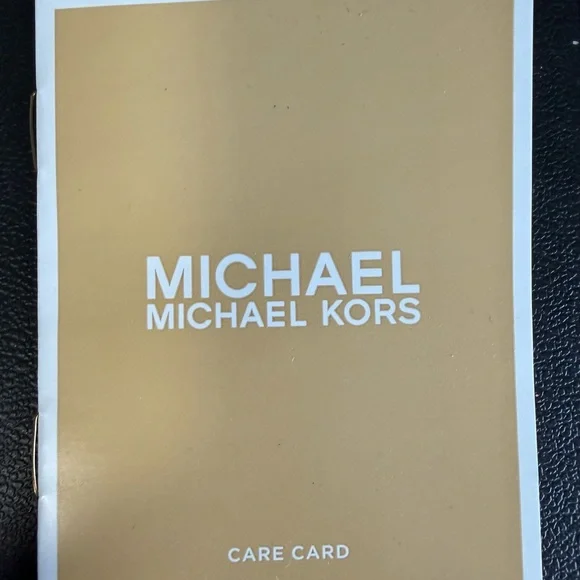 Michael Kors Coral and White Tote Bag - Picture 4 of 13